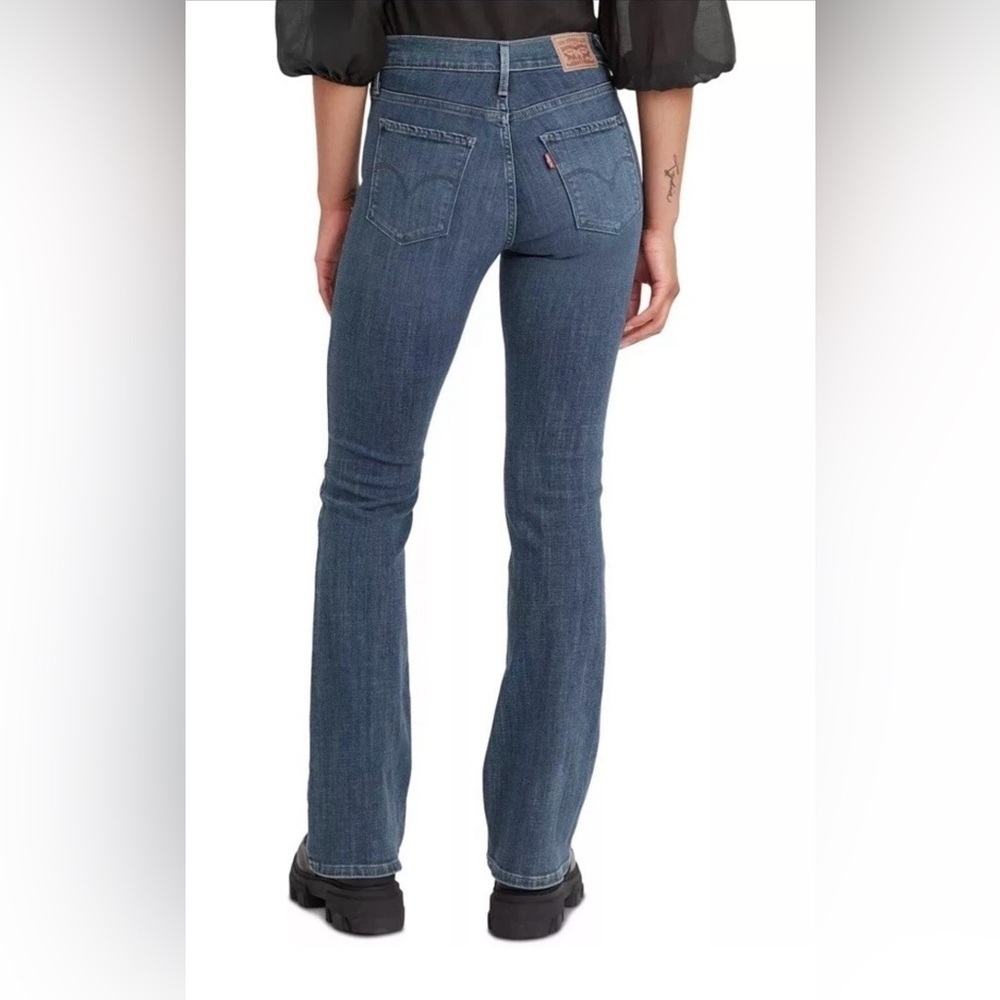Levi's Women's 315 Boot Cut Jeans in Blue size (12) 31x32 - Picture 2 of 5